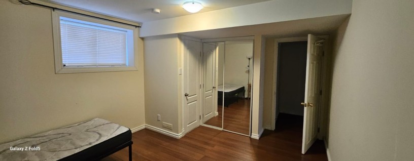 legal-basement-suite-for-rent-big-3
